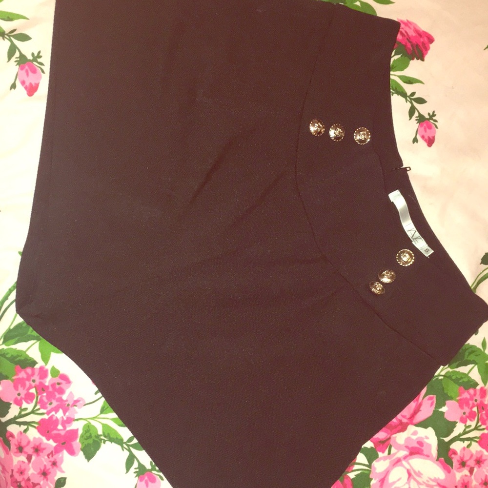 Black fancy shorts